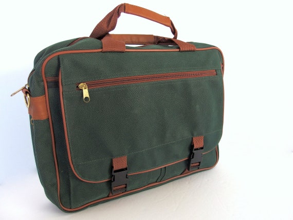 Vintage Pebbled Leather Look PVC Messenger Bag, B… - image 1