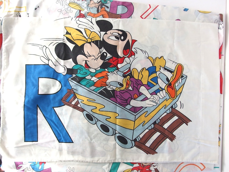 Mickey Mouse Twin Flat Sheet and 2 Pillowcases