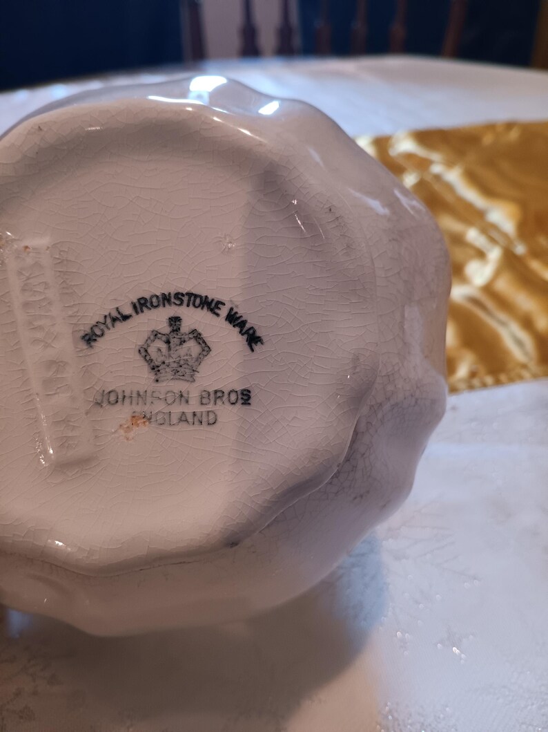 Royal Ironstone Ware Johnson Bros Englandnull