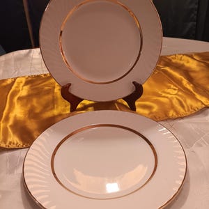 2 10&quot; Dinner Plates  Enoch Wedgewood England Golden Swirl pristine condition Wedgewood  Tunstall Ltd