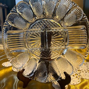1940s Deviled Egg tray divided LE Smith
