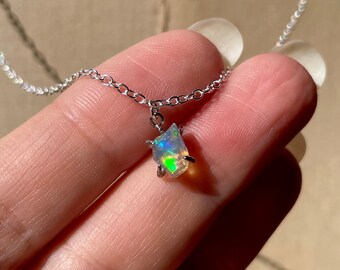 Raw Opal Necklace, Silver Plated 925 Opal Jewelry, Pendant Necklace, Delicate Opal Necklace, Dainty Opal Necklace, Ethiopian Welo Opal