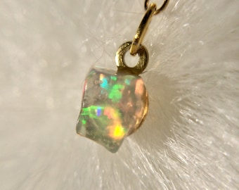 Opal Necklace, Dainty Minimal Opal Jewelry, Gold Opal Necklace, Silver Opal Necklace, Raw Stone, October Birthstone, Ethiopian Welo Opal