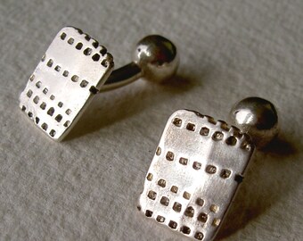 Gemelos cuadraditos punteados