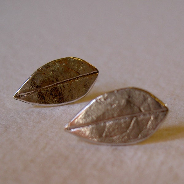 Pendientes mini hojita de olivo / Little olive tree leave earrings