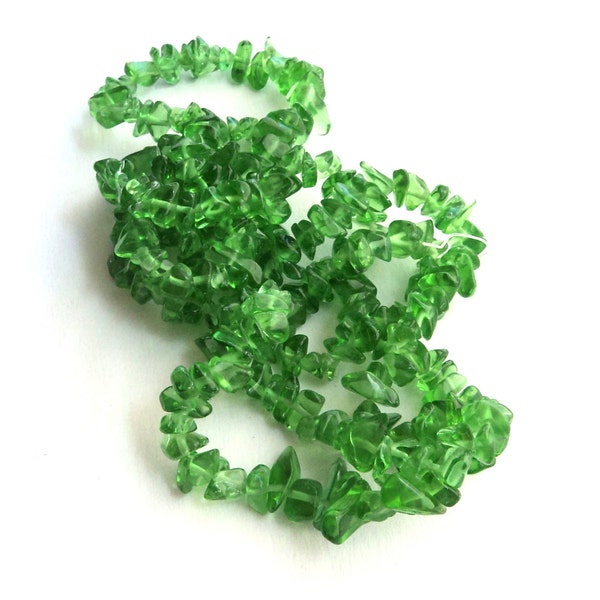 DESTASH SALE Beads Christmas Green Glass Chip Beads 33 Inch Strand