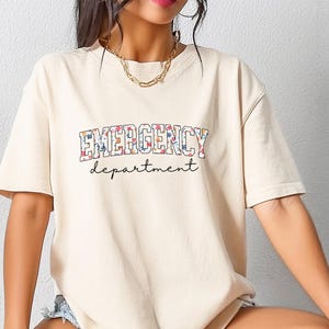 Comfort Flower Emergency Department T-Shirt, Trendy Nurse Shirt, Popular ED Outfit, Gifts For New Nurse, Woman Health Department Shirt