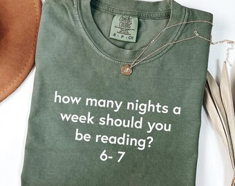 Comfort Colors Reading 6 7 Funny Tshirt, Sarcastic Teacher Shirt, School Librarian Meme Tee, English Teacher Humor Gift, Funny 67 Sweater