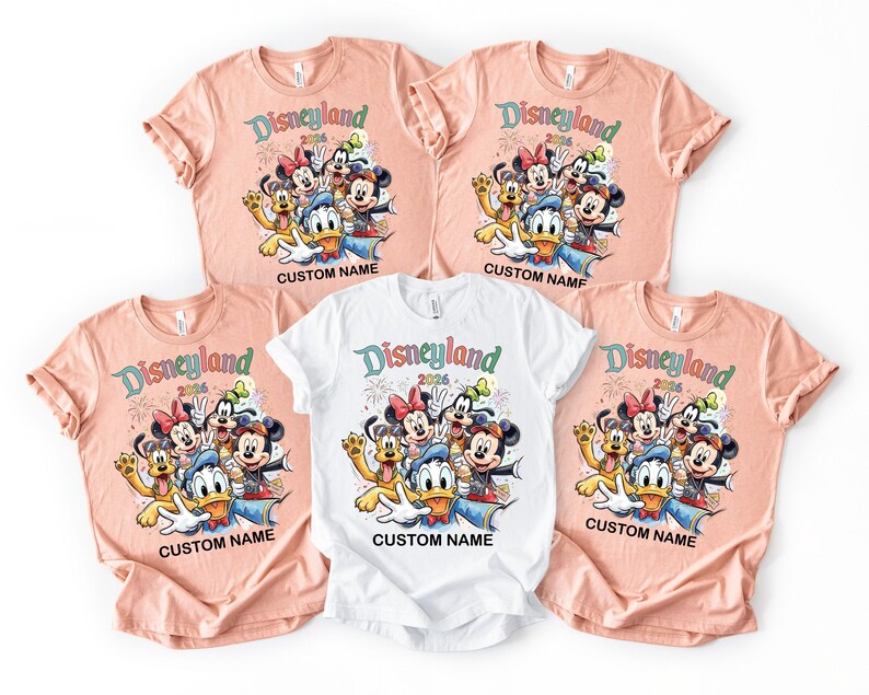 Disneyland 2026 personlig skjorta, Disneyland t-shirts, Disney semester t-shirts, Disney parkläder, Disney kläder, Disney 2026 familjetoppar bild 2