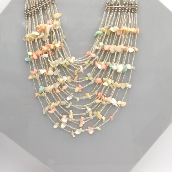 Vintage Shell Bib Necklace, Pastel Summer Jewelry - image 7
