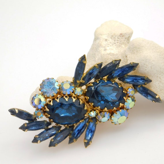 Vintage Blue Rhinestone Brooch, Rhinestone Statem… - image 3