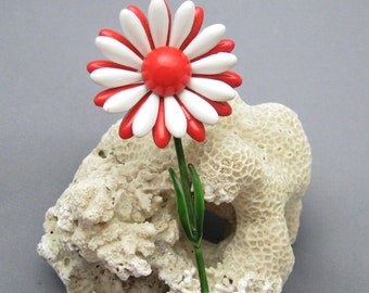 Vintage Flower Brooch Stem Red White Robert Jewelry