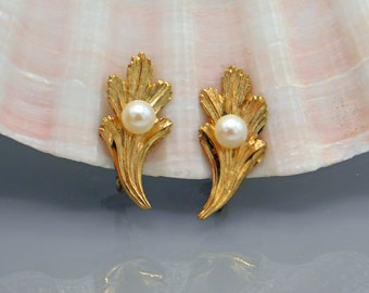 Vintage Pearl Earrings, Goldfilled Pearl Earrings, Bridal Jewelry, Elegant Pearl Earrings