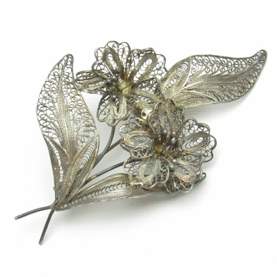 Sterling Filigree Flower Brooch Signed Toni Vintage Jewelry