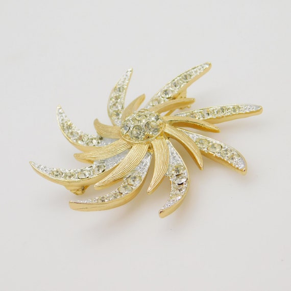 Large Rhinestone Flower Brooch, Rhinestone Pinwhe… - image 4