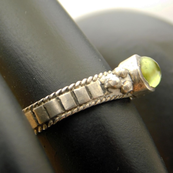 Sterling Peridot Ring, Stacking Ring - image 5