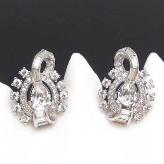 Rhinestone Earrings Vintage Jewelry Deco Style - image 2