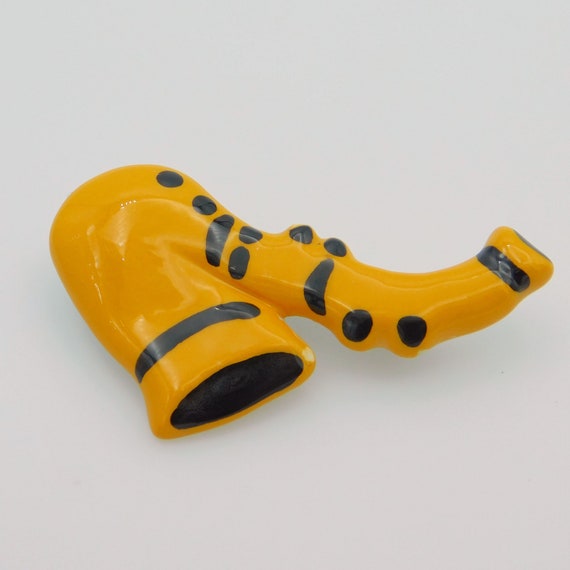 Vintage Ceramic Saxaphone Brooch, Vintage Flying … - image 4