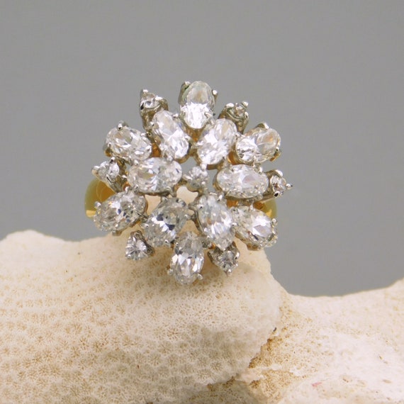 Vintage Rhinestone Ring, Costume Jewelry - image 8