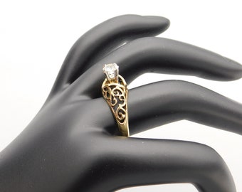 Vintage Uncas Ring, 18K HGE Tall Ring, Solitaire Ring