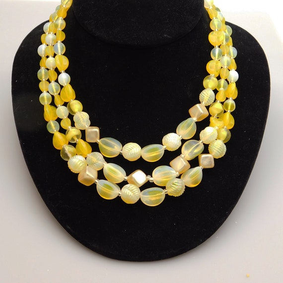 Yellow Glass Bead Necklace, Mid-Century Multistra… - image 2