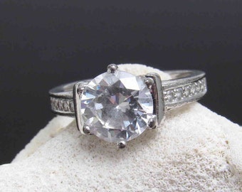 Sterling Solitaire Ring Vintage Jewelry