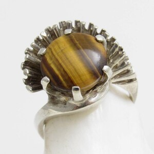 Modernist Sterling Silver Tiger Eye Ring: Size 7