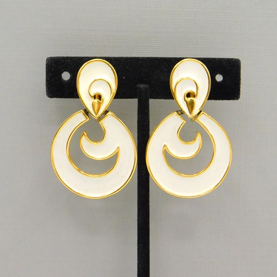Long Trifari Earrings, White Enamel Earrings, Uni… - image 2