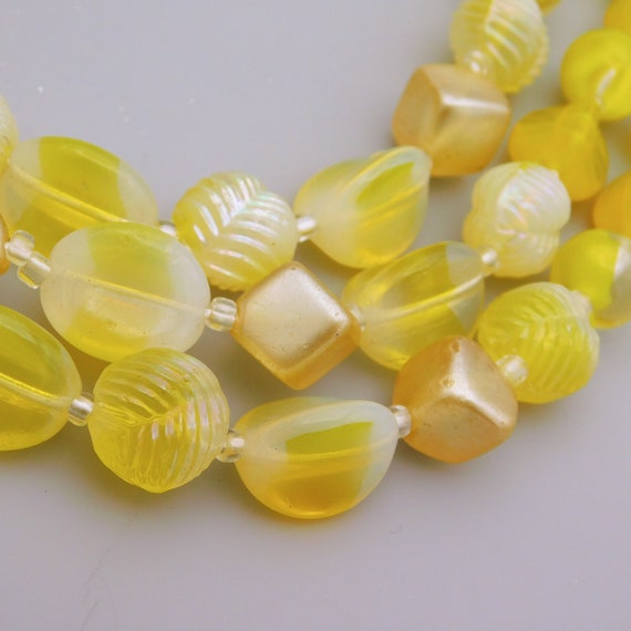 Yellow Glass Bead Necklace, Mid-Century Multistra… - image 1