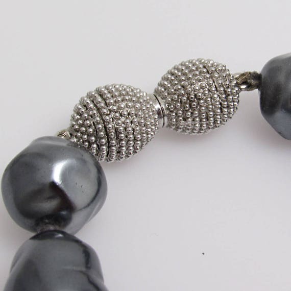 Chunky Gray Pearl Necklace Vintage Eighties Jewel… - image 5