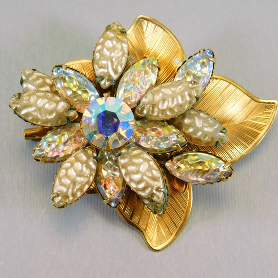 Vintage Flower Brooch, Celebrity Jewelry, Large F… - image 7