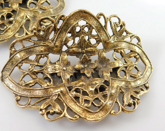 Vintage Musi Shoe Clips, Antiqued Gold Accessories, Floral Accessories, Ornate Shoe Clips