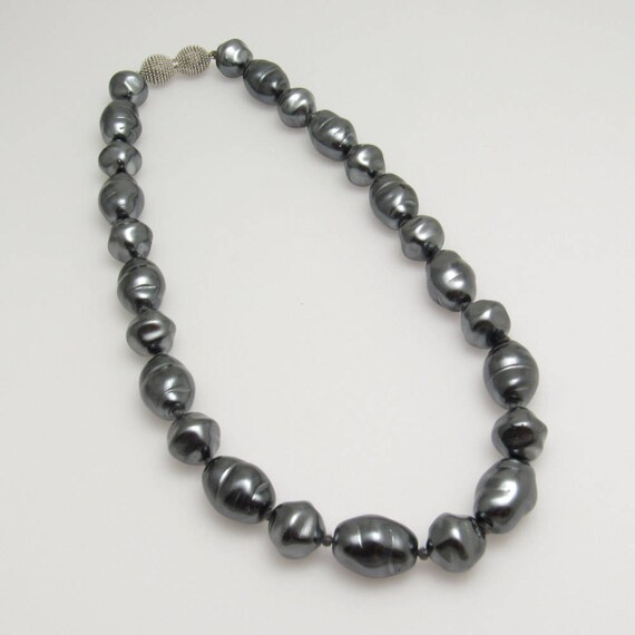 Chunky Gray Pearl Necklace Vintage Eighties Jewel… - image 7