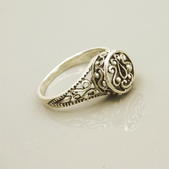 Vintage Sterling Ring, Open Metal Work, Size 8