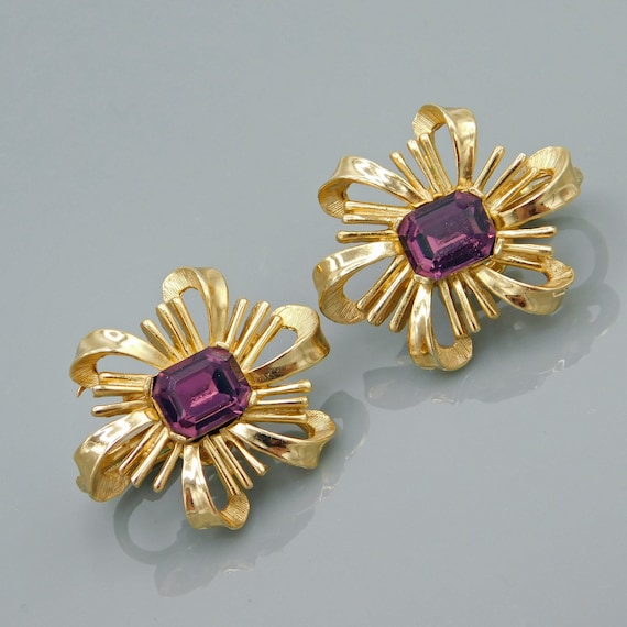 Trifari Bow Earrings, Purple Trifari Earrings, Vin