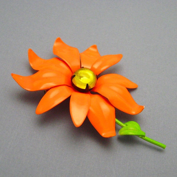 Vintage Orange Flower Brooch Fifties Neon - image 2
