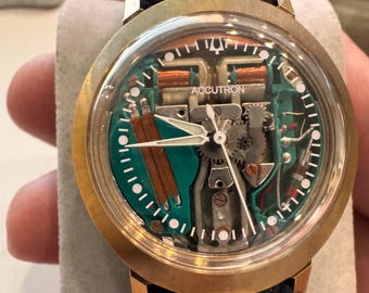 Accutron Spaceview Tuning Fork 214 Cal. Fully Serviced