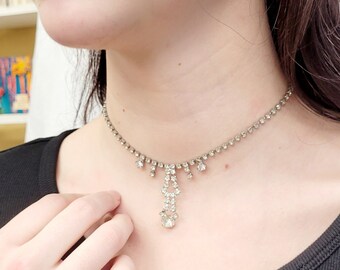 Hollywood Sparkle - midcentury rhinestone necklace 24222A