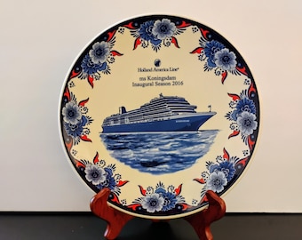 MS Koningsdam Inaugural Season 2016 Souvenir Plate W1.115