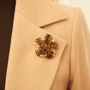 Vintage Prong Set Brooch in Faux Topaz and Peridot