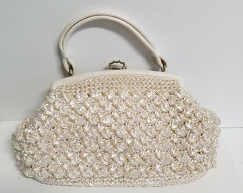 Toile lined raffia crocheted vintage frame bag