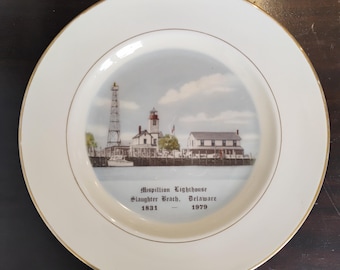 Mispillion Lighthouse Slaughter Beach Delaware Vintage Souvenir Plate W1.188