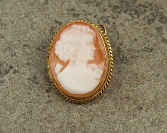 SALE WAS 50 Beautiful Cameo in Sterling Silver