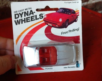 Vintage Dyna-Wheels Diecast Metal Car - New in Package (19A)