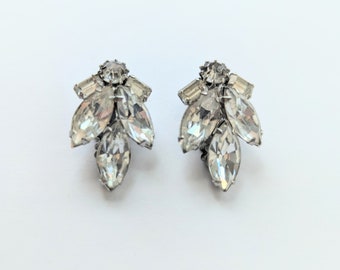 Signed Albert Weiss Clip-on Rhinestone Earrings 24724D