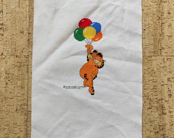 Garfield With Rainbow Balloons Vintage Cross Stitch NO.1
