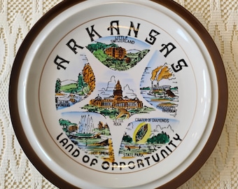 Arkansas Land of Opportunity Souvenir Plate W1.128