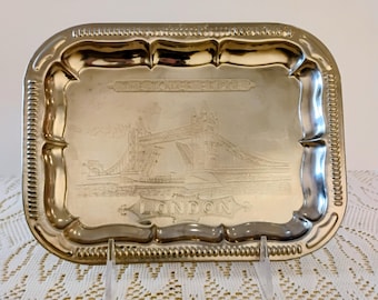 The Tower Bridge London Silver Toned Souvenir Plate W1.122