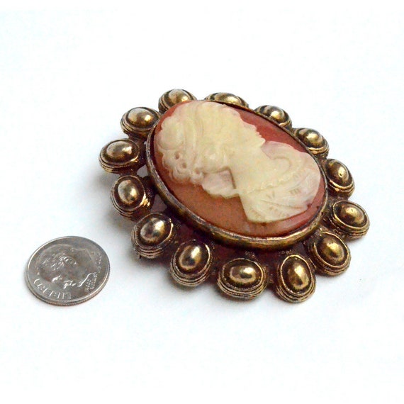Antique Hand-carved Shell Cameo Pin Pendant - image 4