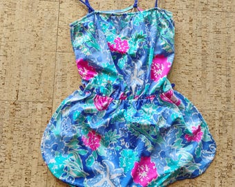 Sea Waves Vintage Two Piece Floral Print Swimsuit SW-11
